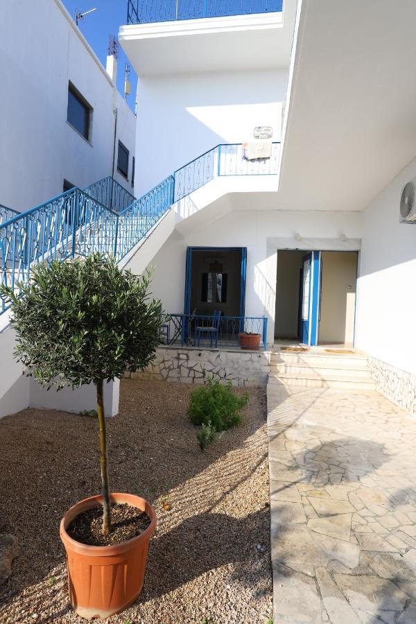Traditional Town Garden Apartment Rhodes City Eksteriør bilde