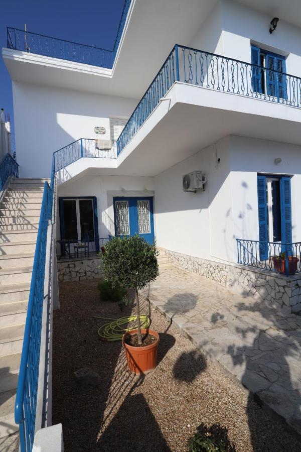 Traditional Town Garden Apartment Rhodes City Eksteriør bilde
